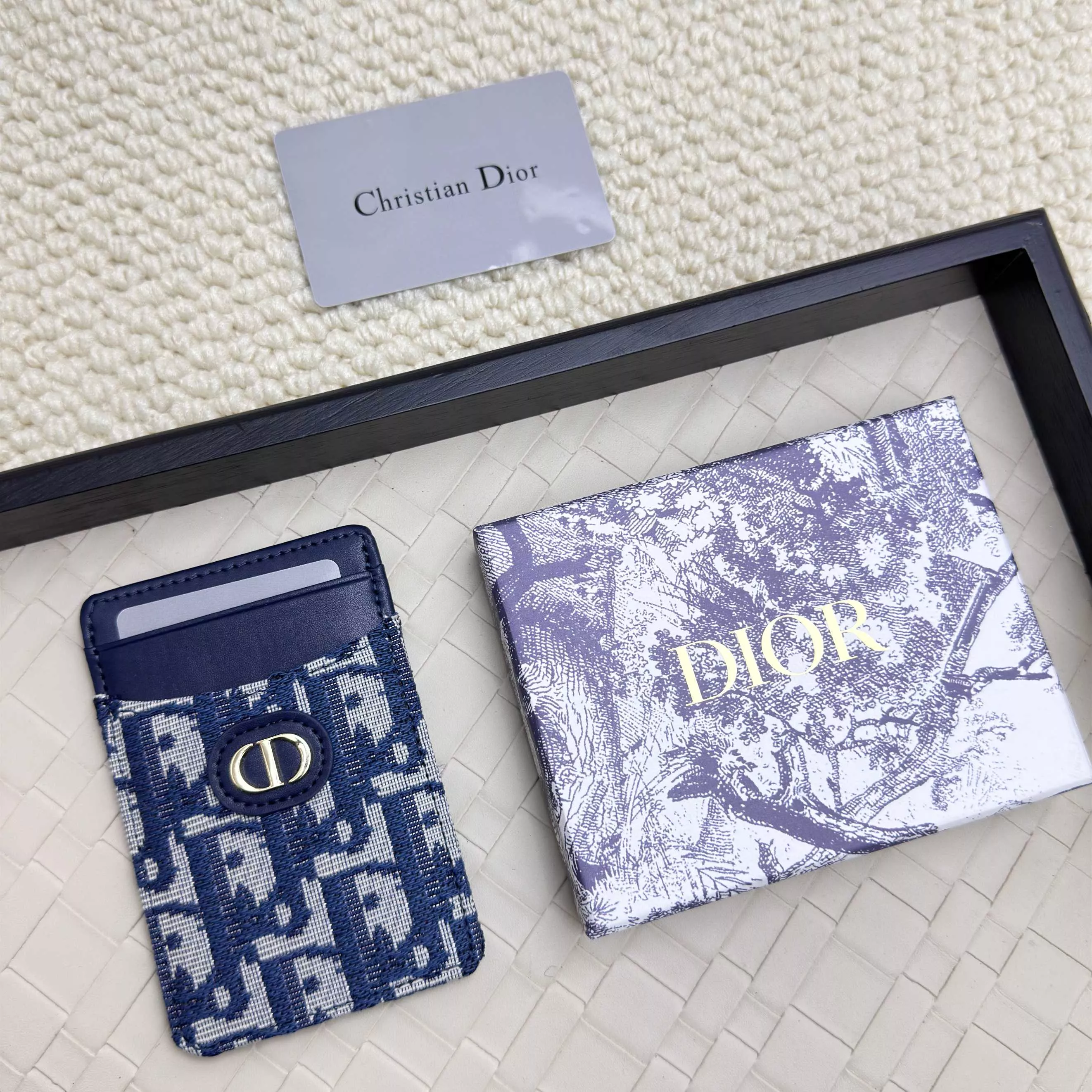 Durable 1727 Christian Dior Card Case