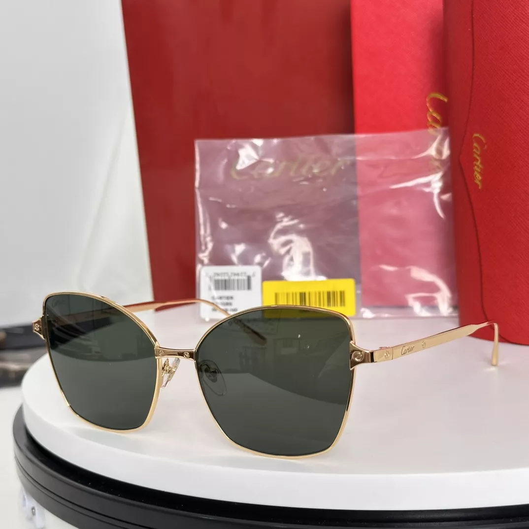 Durable 1731 Cartier AAA Quality Sunglassess
