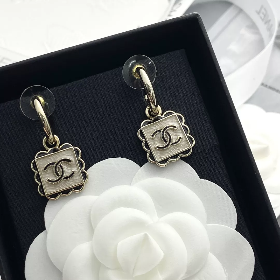 Durable 1736 Chanel Earrings For Women