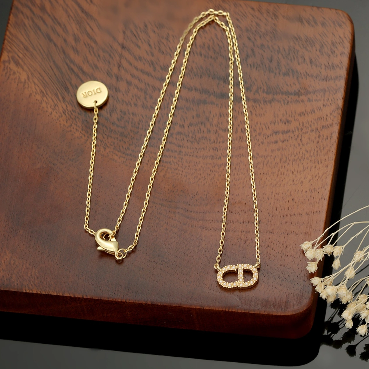 Durable 1886 Christian Dior Jewelry Set