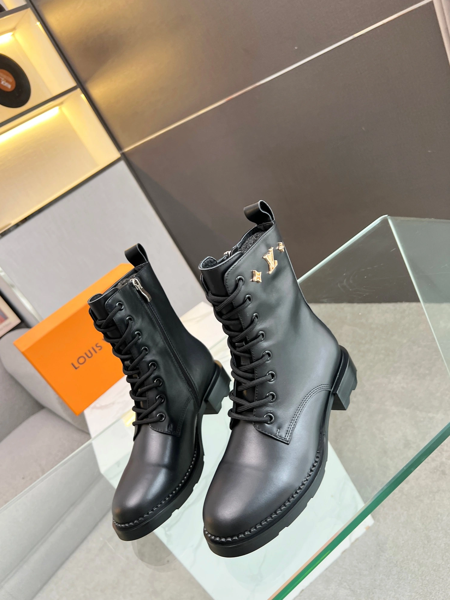 Durable 2018 Louis Vuitton Boots For Women