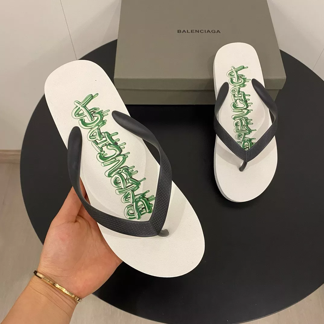 Durable 2040 Balenciaga Slippers For Men