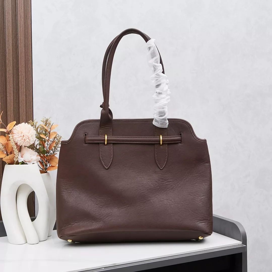 Durable 2043 MIU MIU AAA Quality Shoulder Bags For Women