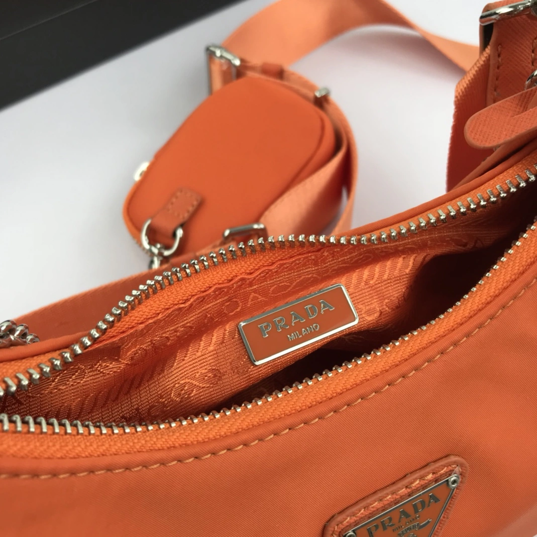 Durable 2045 Prada AAA Quality Messenger Bags For Women