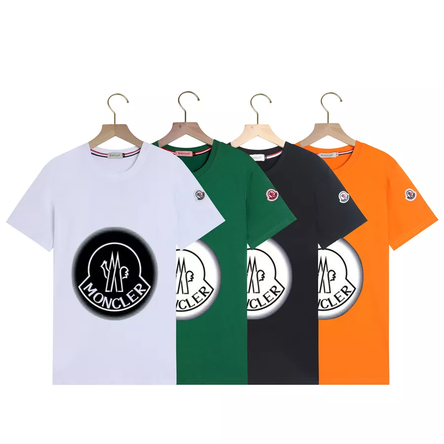 Durable 2221 Moncler T-Shirts Short Sleeved For Men