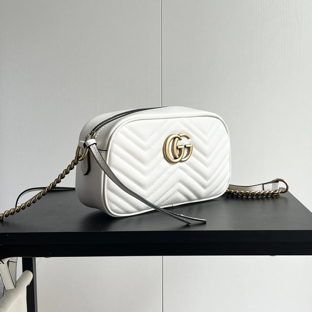 Durable 2229 Gucci AAA Quality Messenger Bags For Women