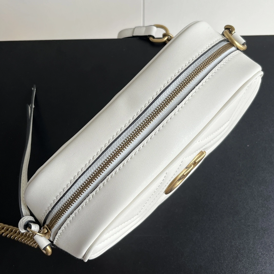 Durable 2229 Gucci AAA Quality Messenger Bags For Women