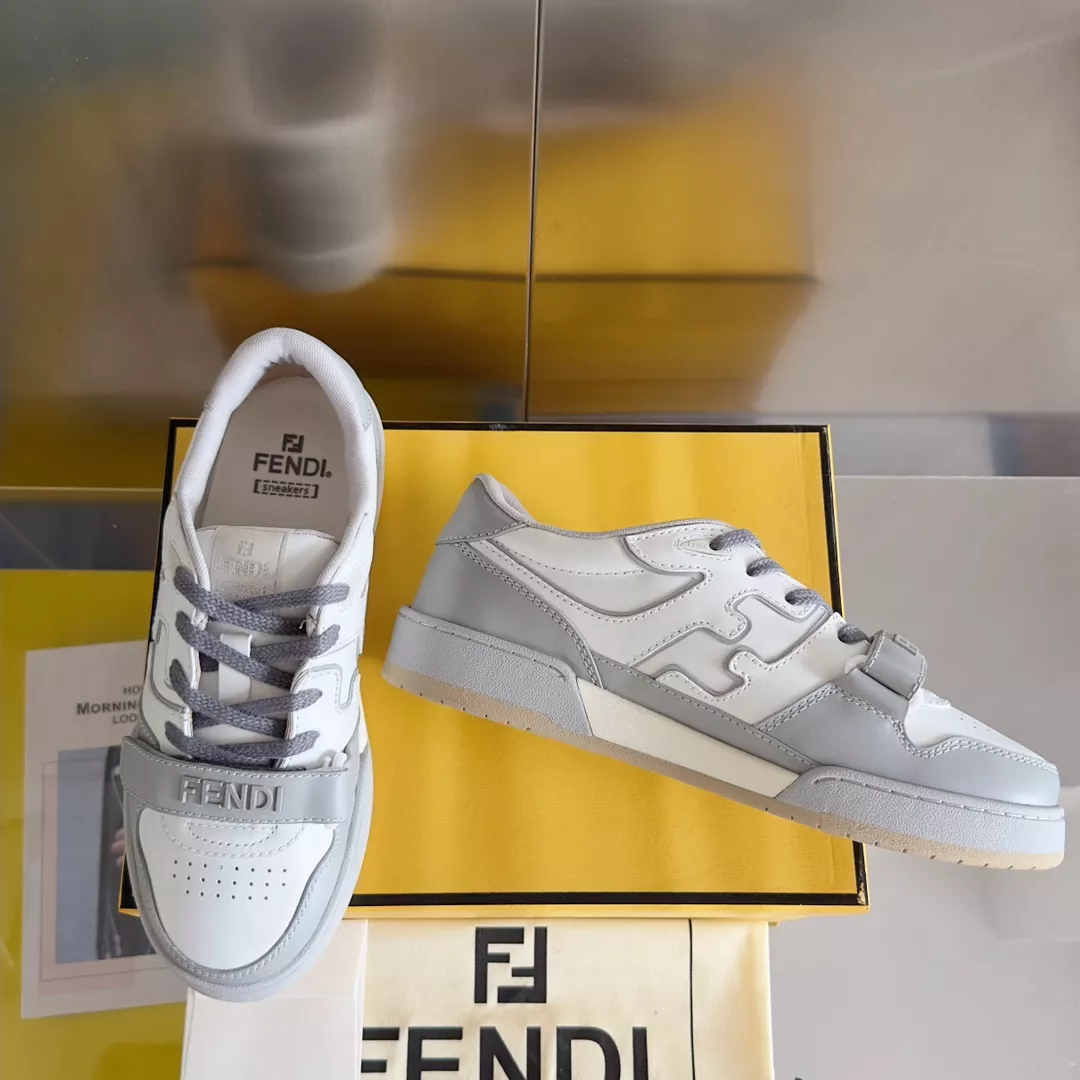 Durable 2255 Fendi Casual Shoes For Women