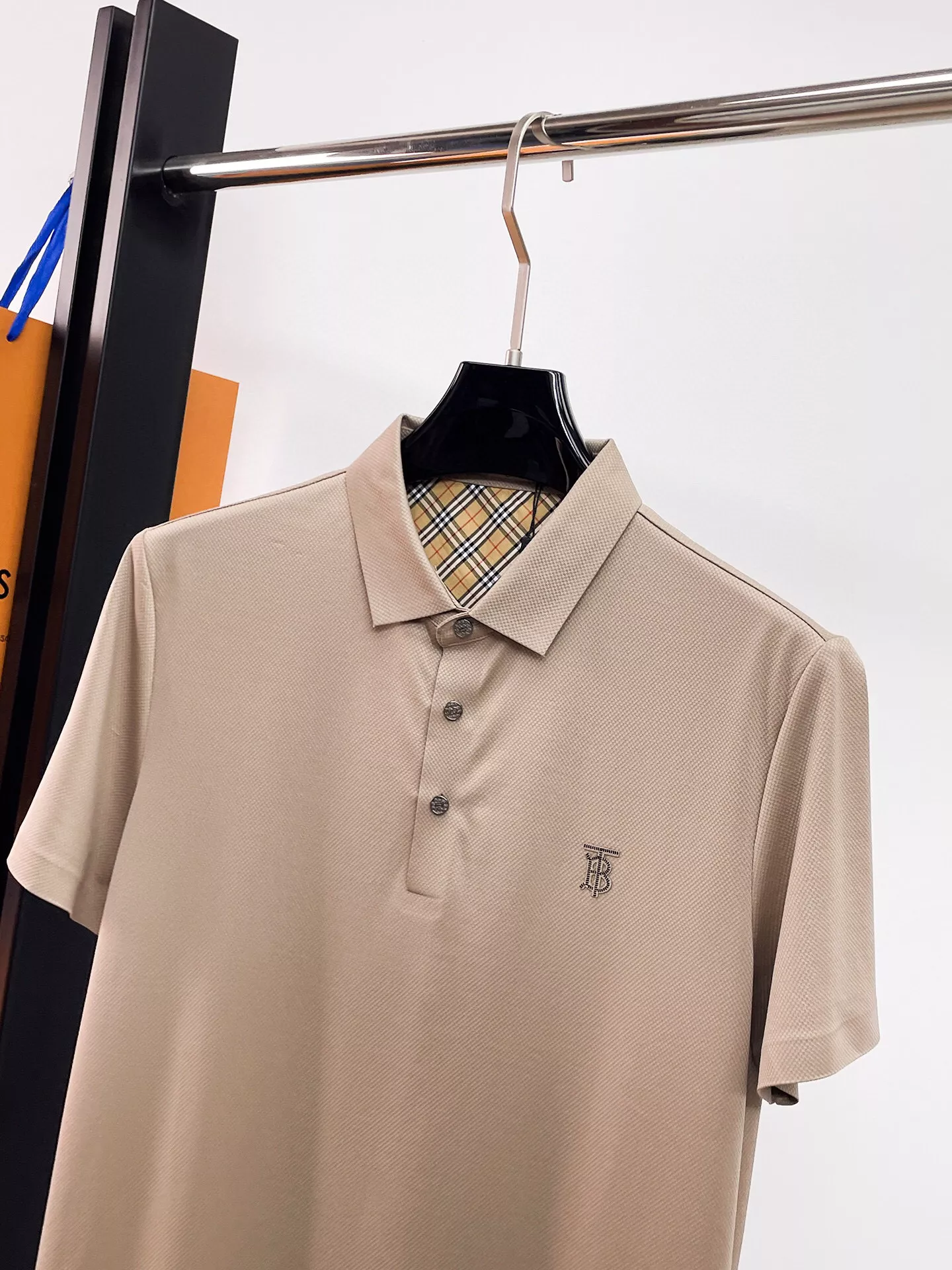 Durable 2340 Burberry T-Shirts Short Sleeved For Men