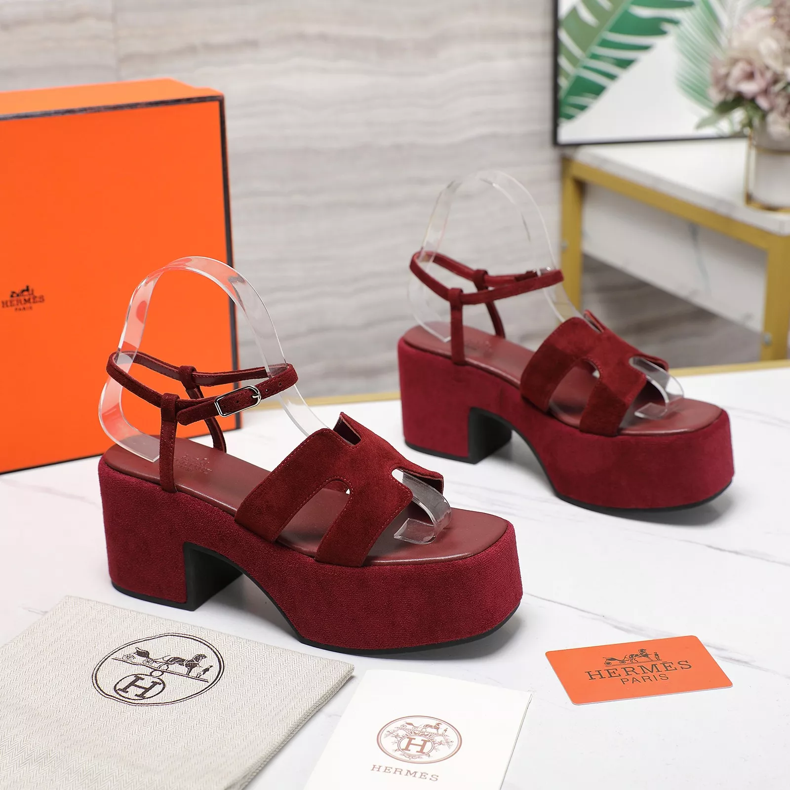 Durable 2421 Hermes Sandal For Women