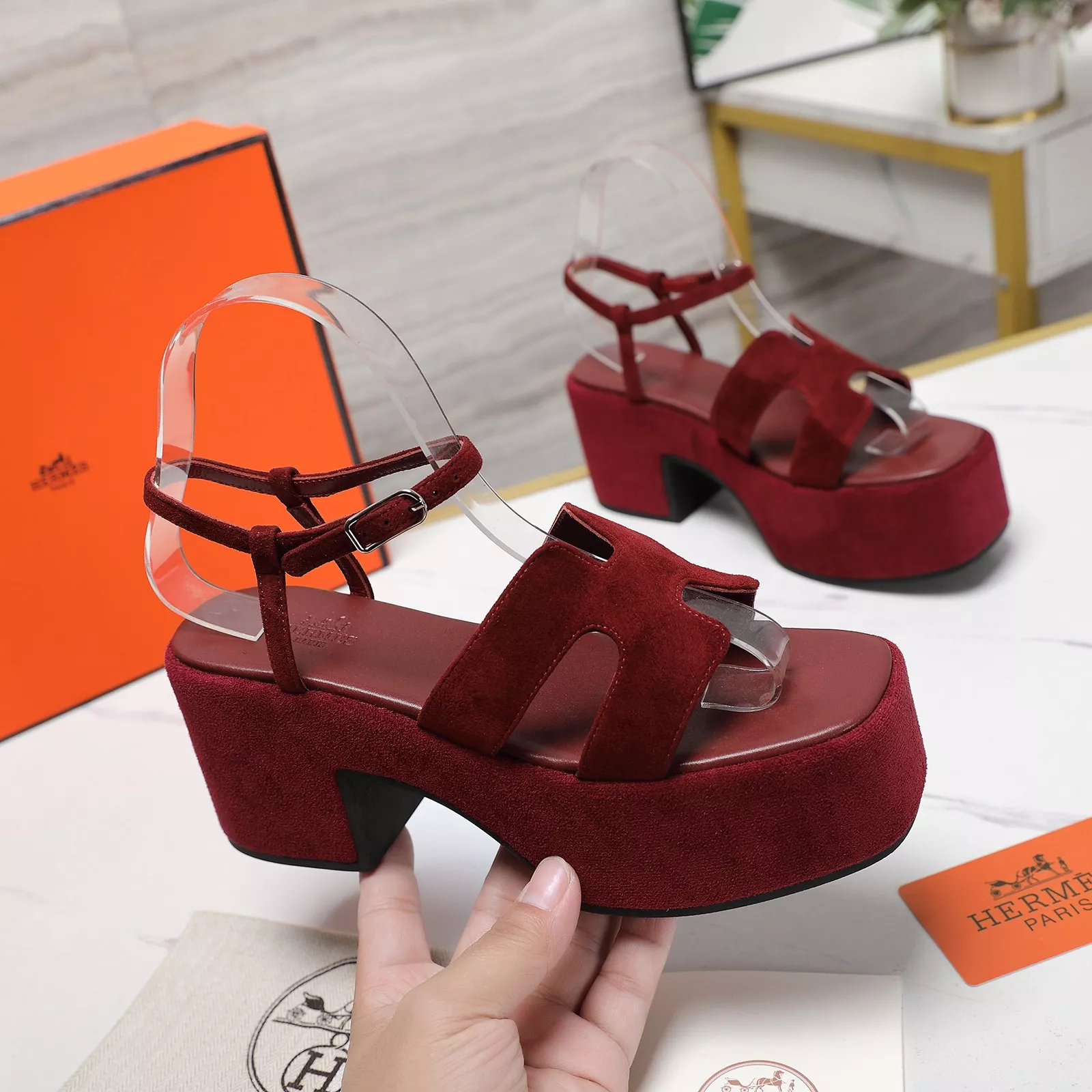 Durable 2421 Hermes Sandal For Women