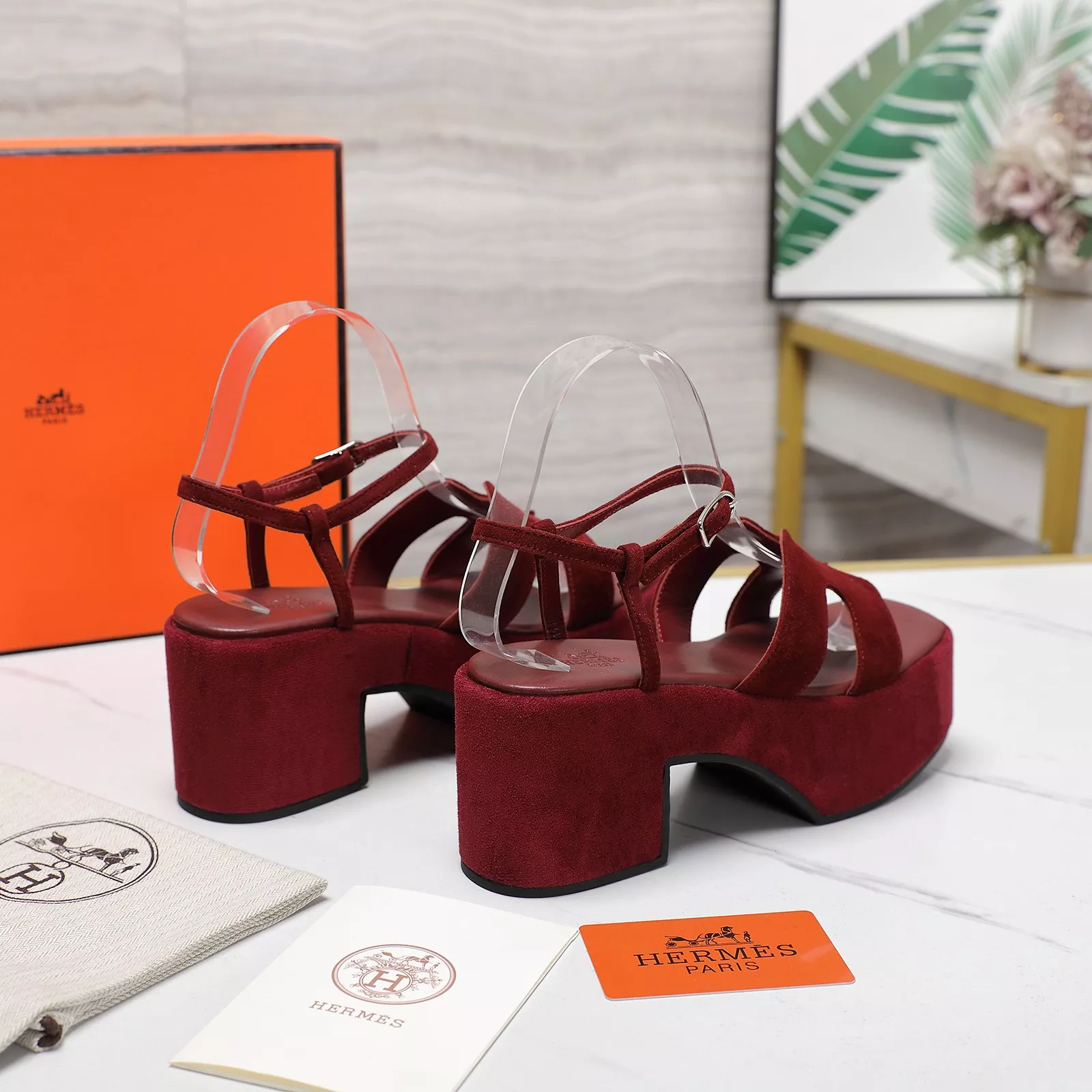 Durable 2421 Hermes Sandal For Women