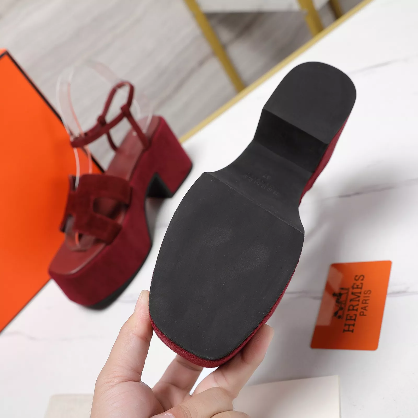 Durable 2421 Hermes Sandal For Women
