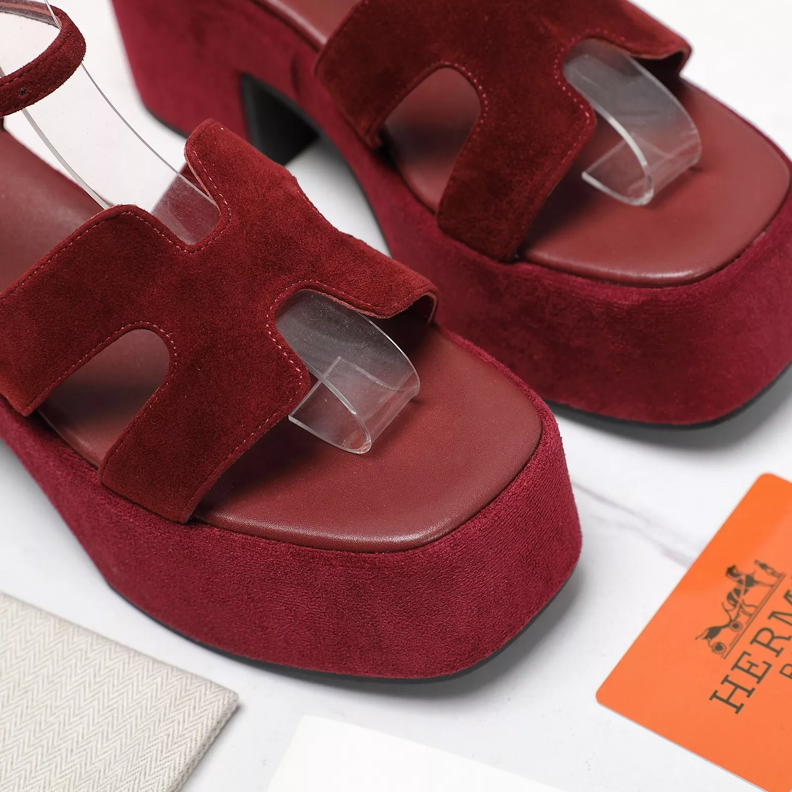 Durable 2421 Hermes Sandal For Women