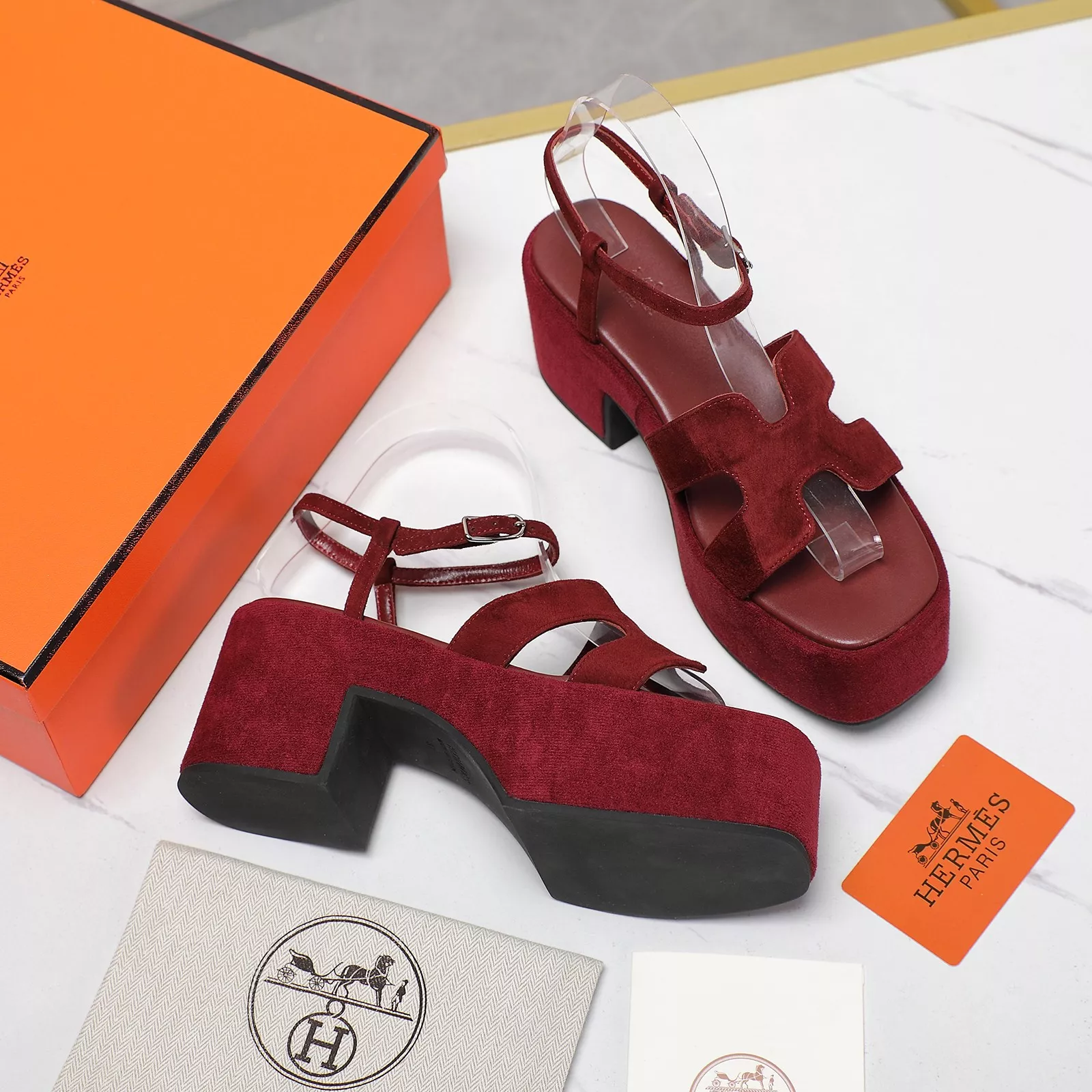Durable 2421 Hermes Sandal For Women