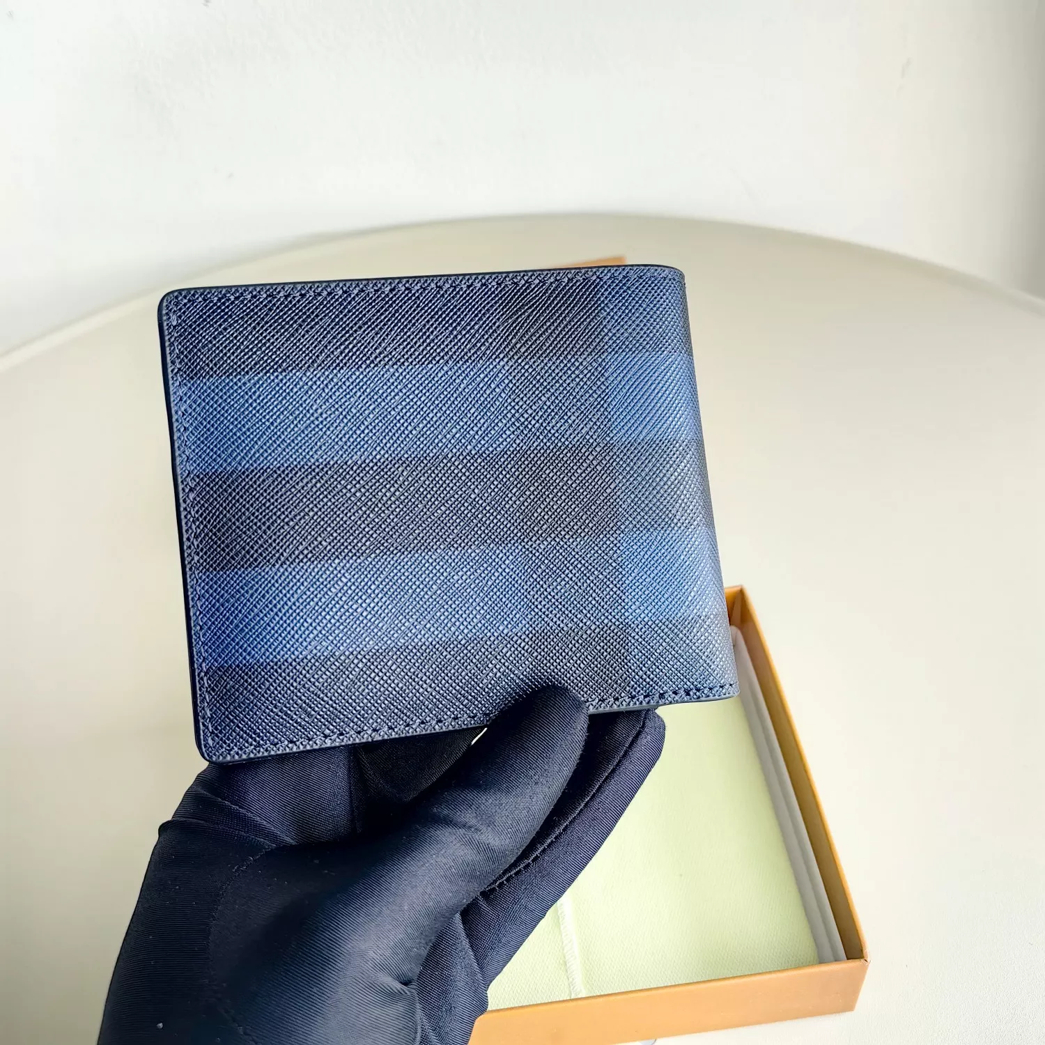 Durable 2565 Burberry AAA Man Wallets