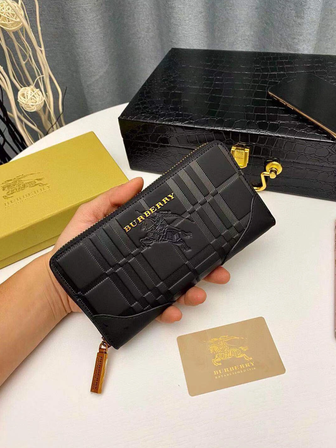 Durable 2566 Burberry AAA Man Wallets
