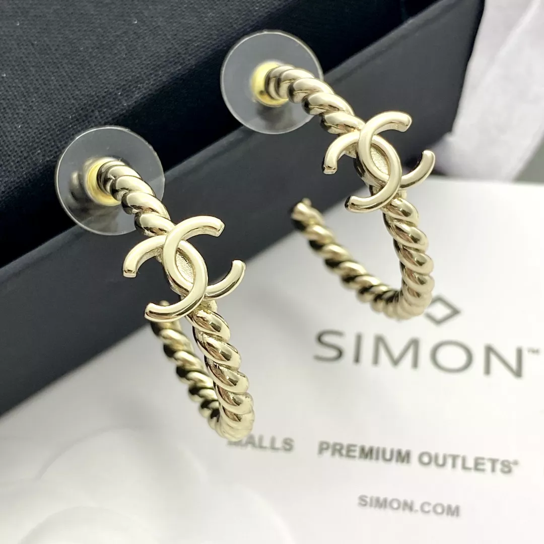 Durable 2586 Chanel Earrings For Women