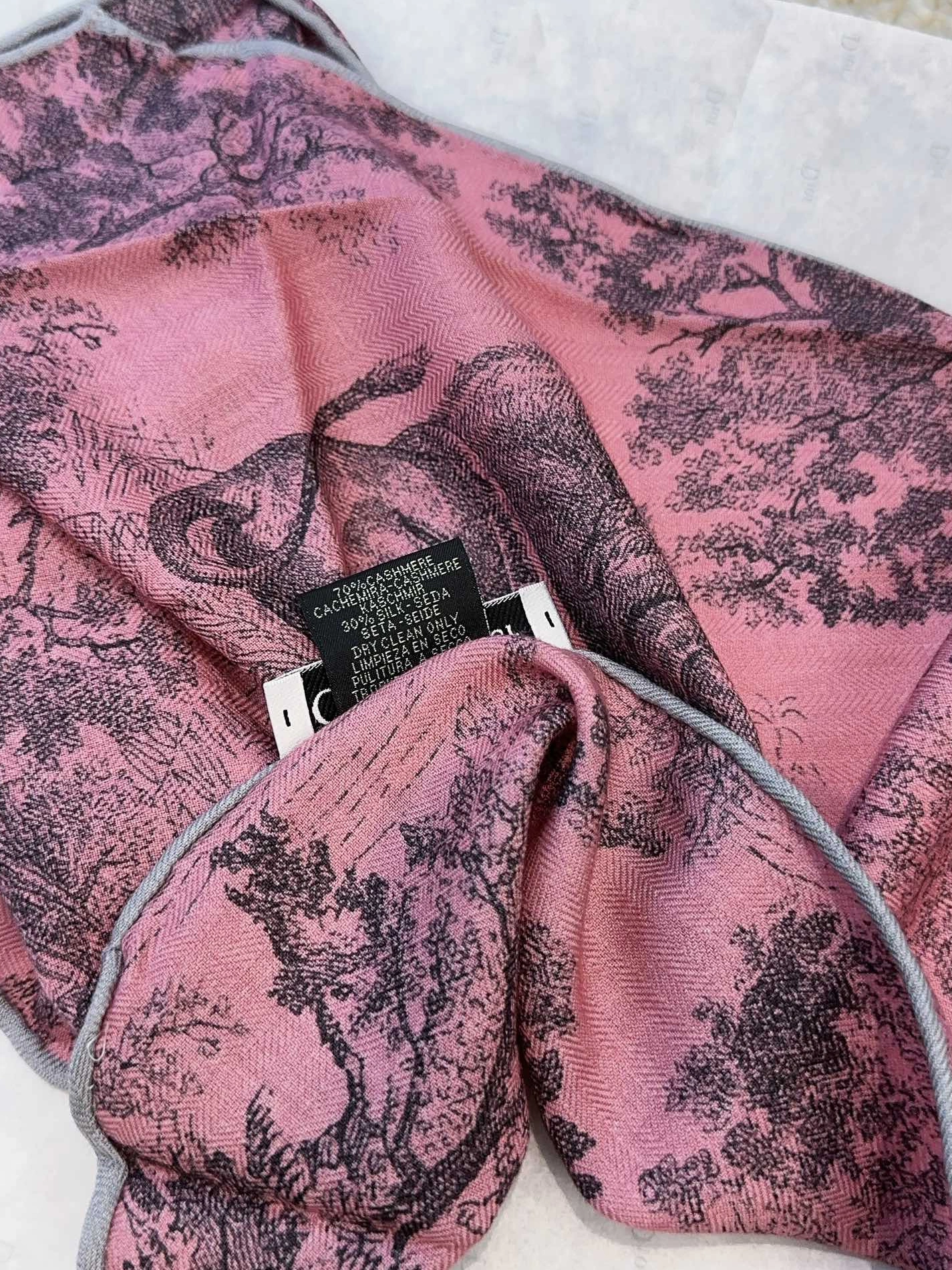 Durable 2645 Christian Dior Silk Scarf
