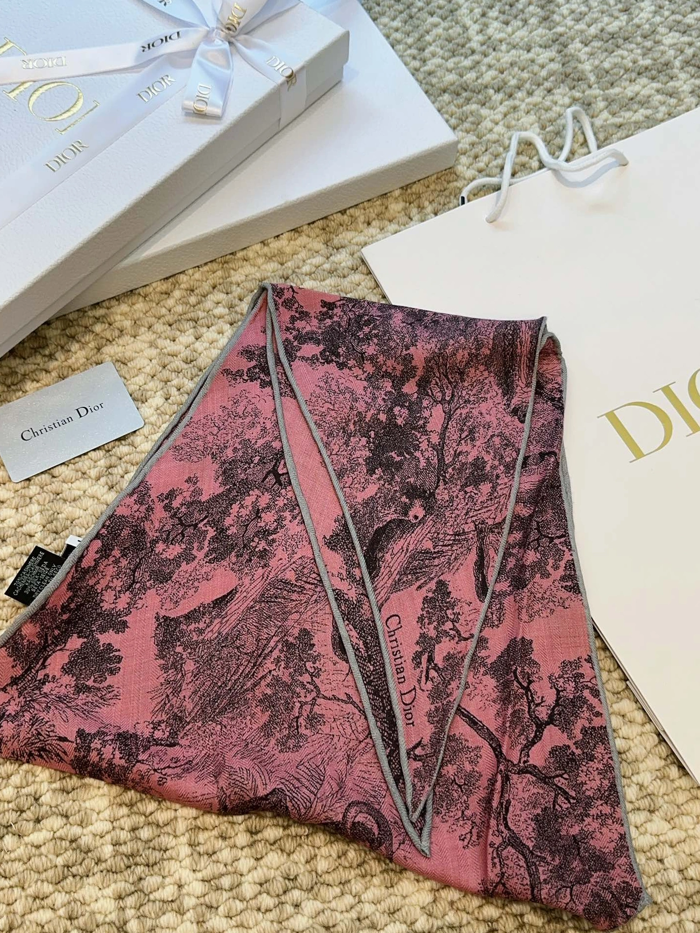 Durable 2645 Christian Dior Silk Scarf