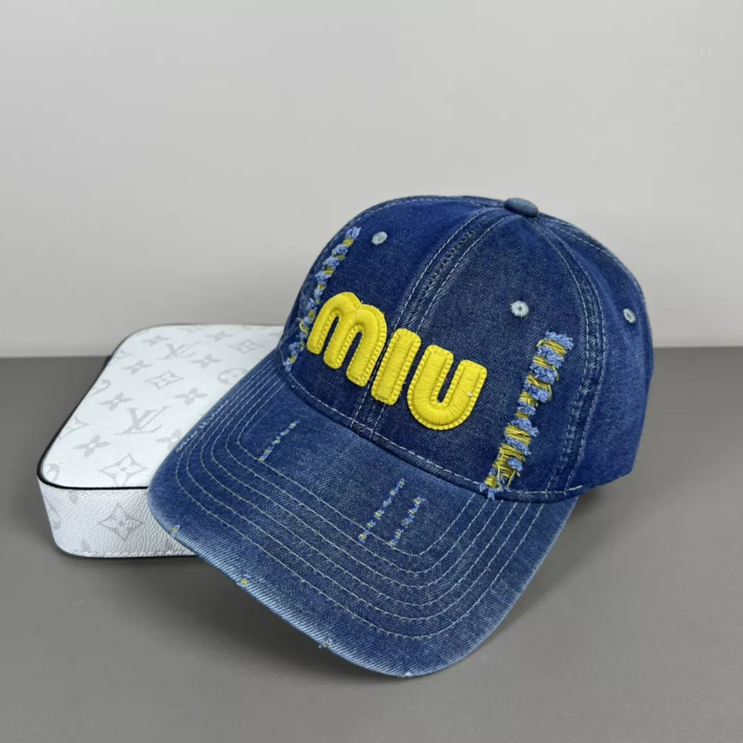 Durable 2671 MIU MIU Caps