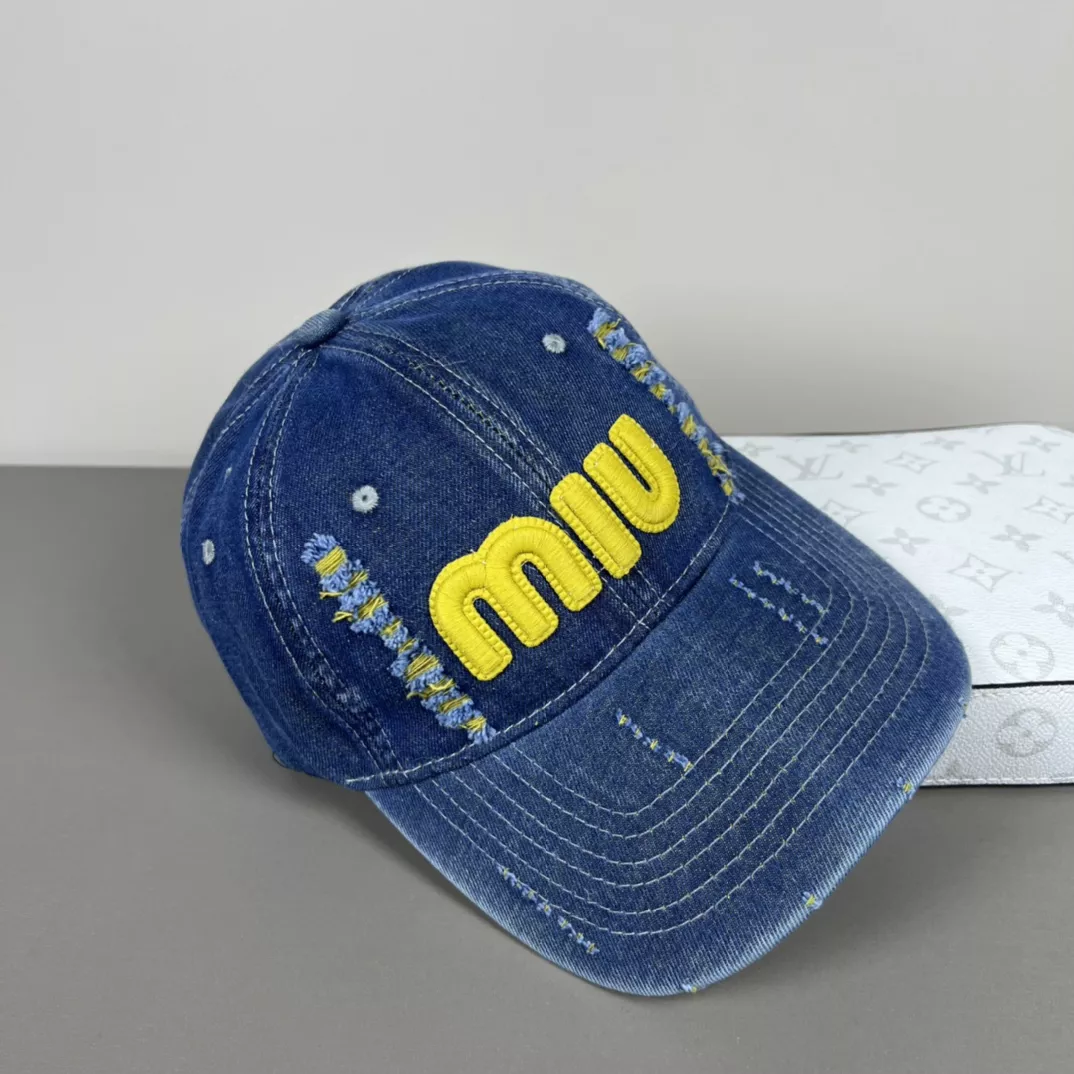 Durable 2671 MIU MIU Caps