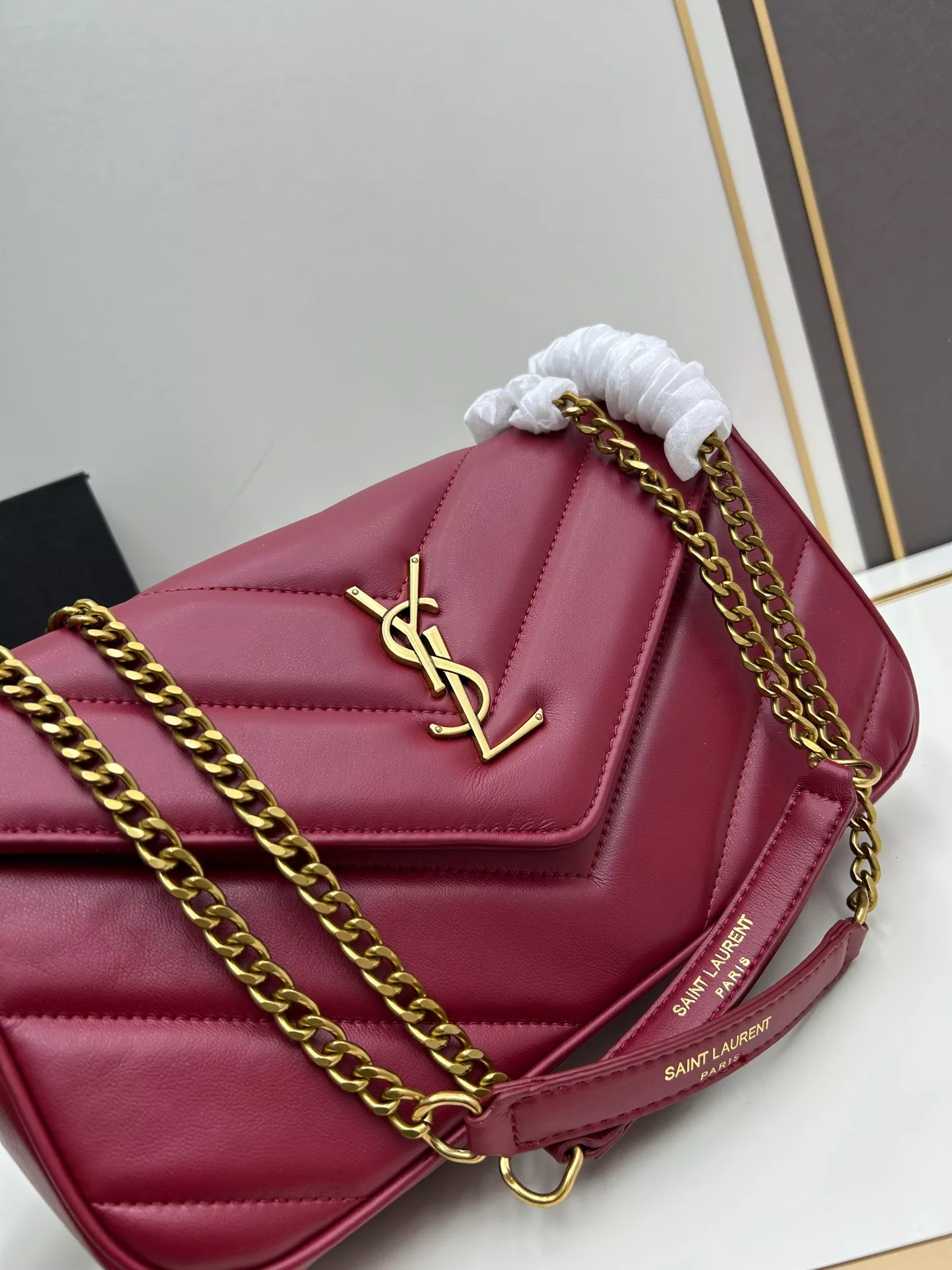 Durable 2672 Yves Saint Laurent YSL AAA Quality Shoulder Bags For Women