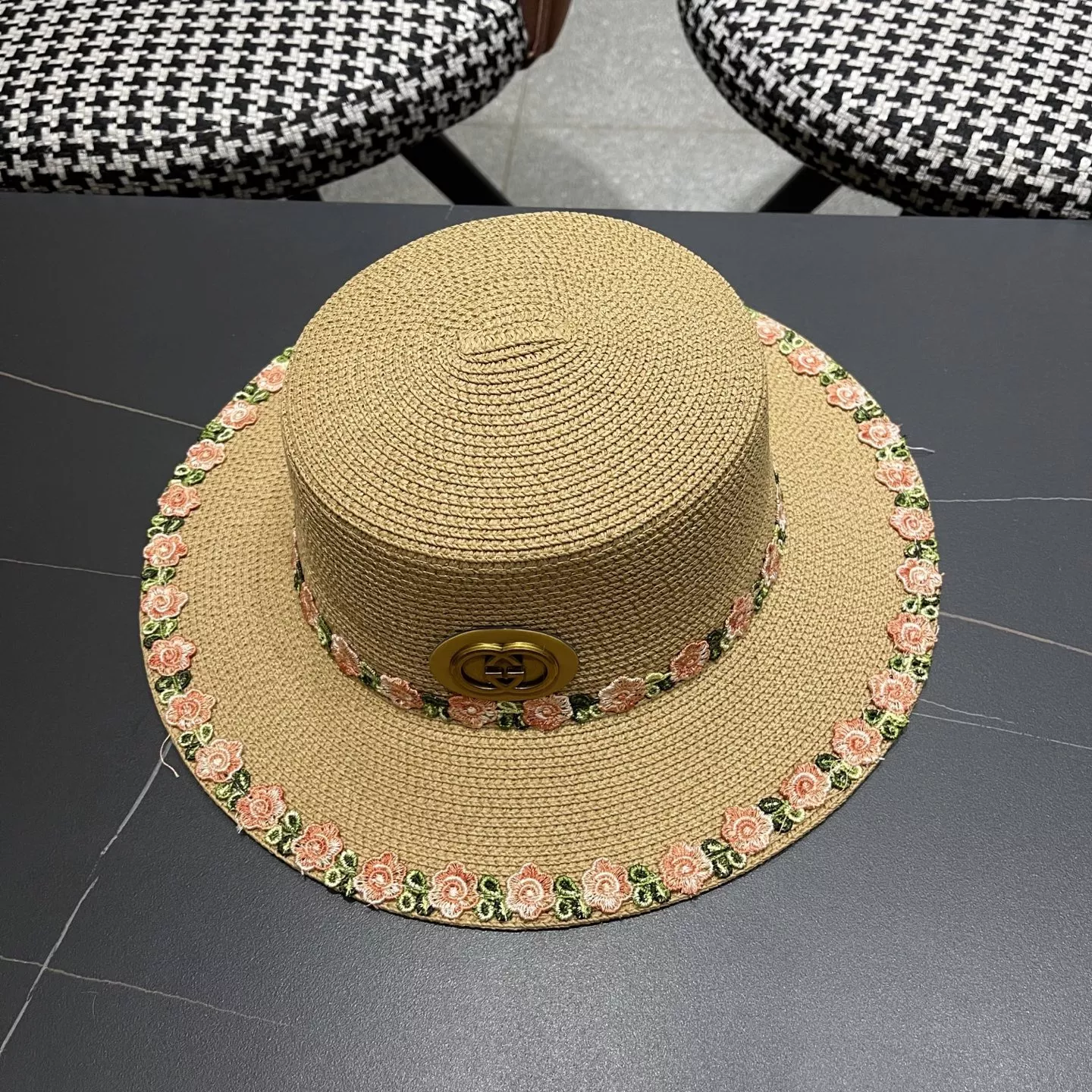 Durable 2697 Gucci Caps