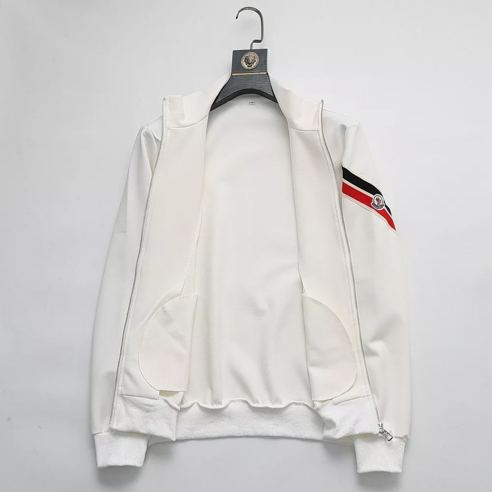 Durable 2762 Moncler Tracksuits Long Sleeved For Men