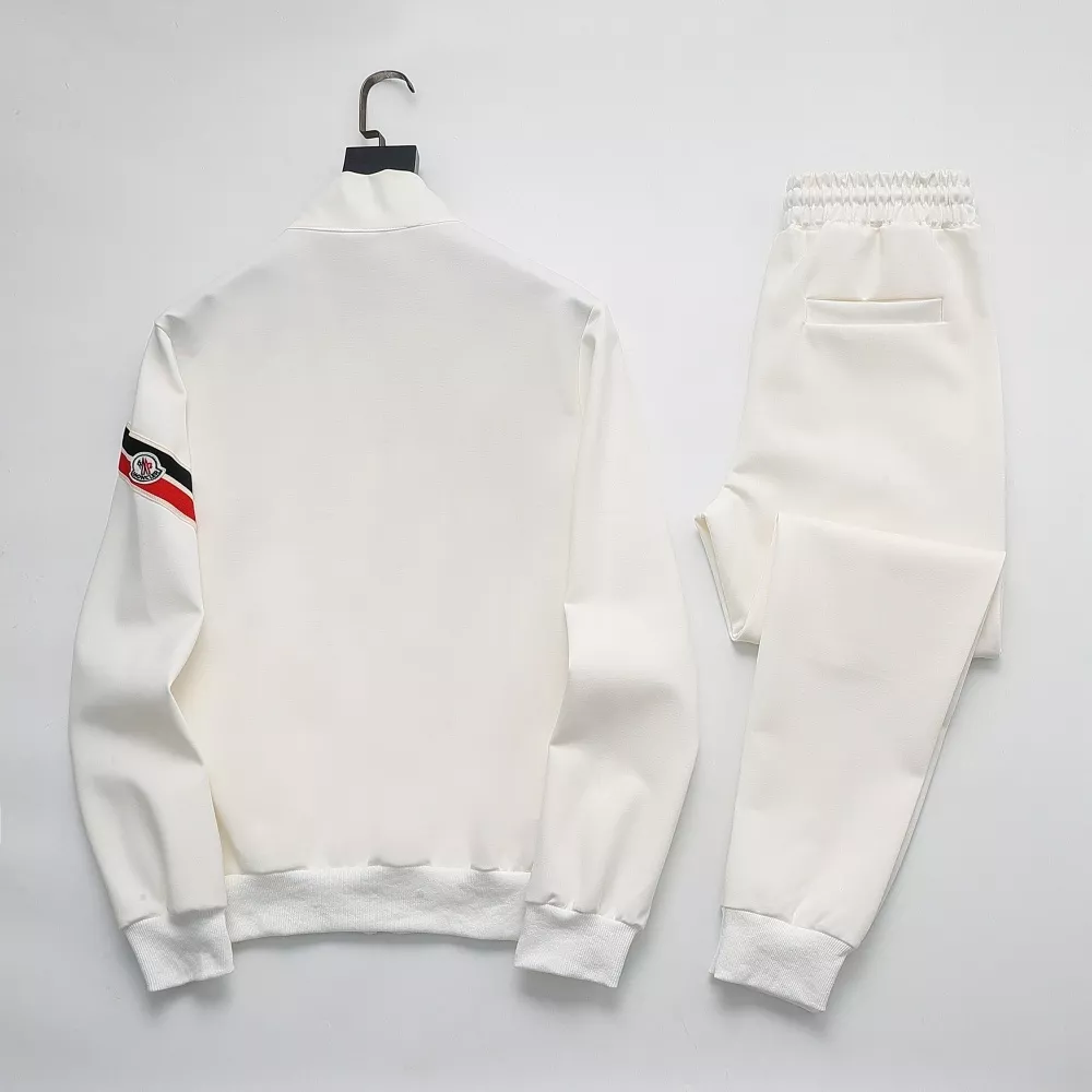 Durable 2762 Moncler Tracksuits Long Sleeved For Men