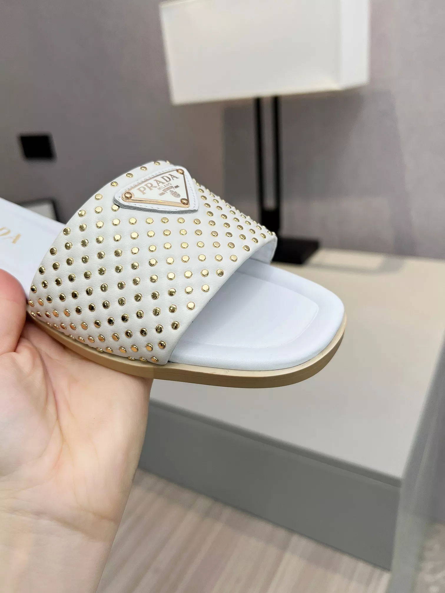 Durable 2823 Prada Slippers For Women