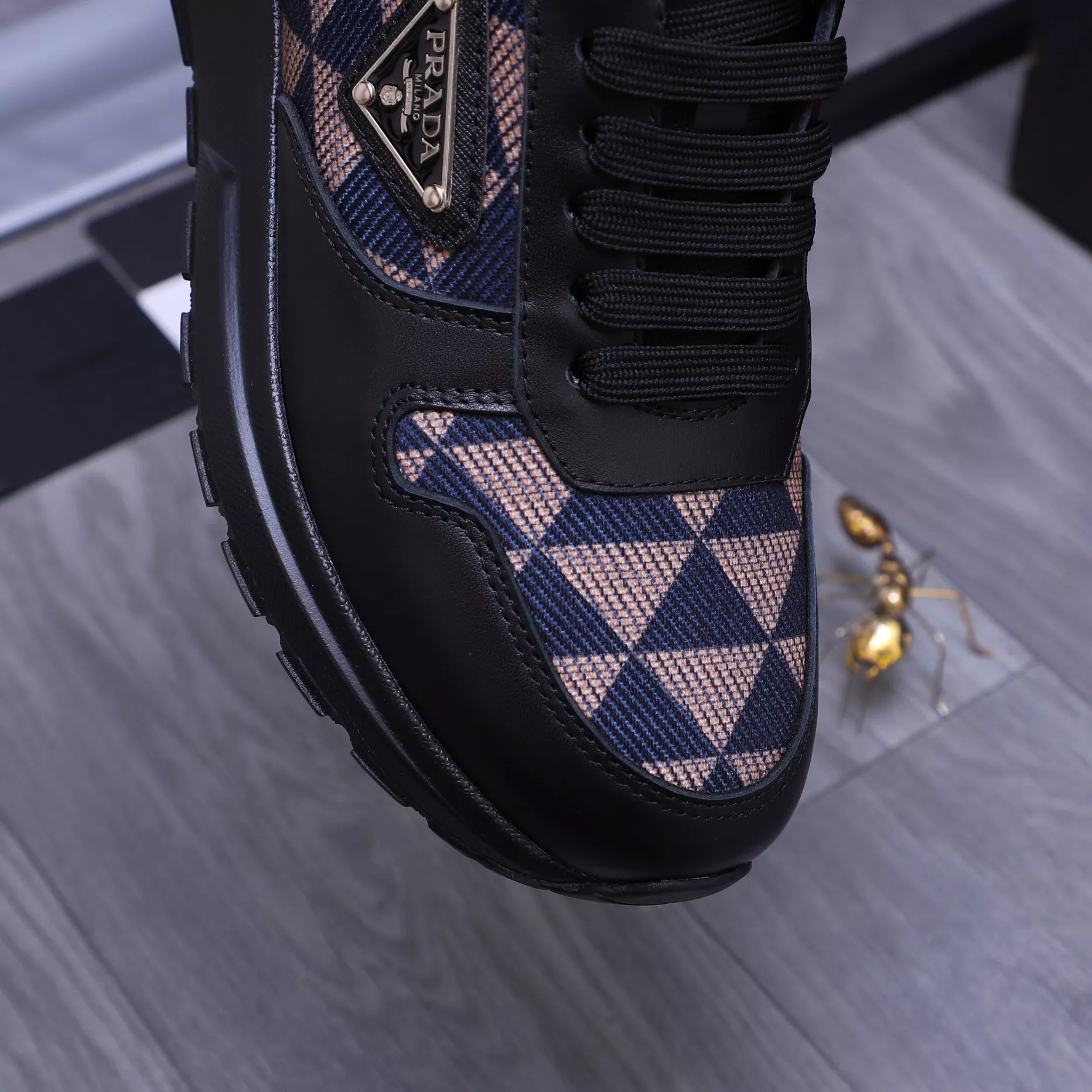 Durable 2879 Prada Casual Shoes For Men