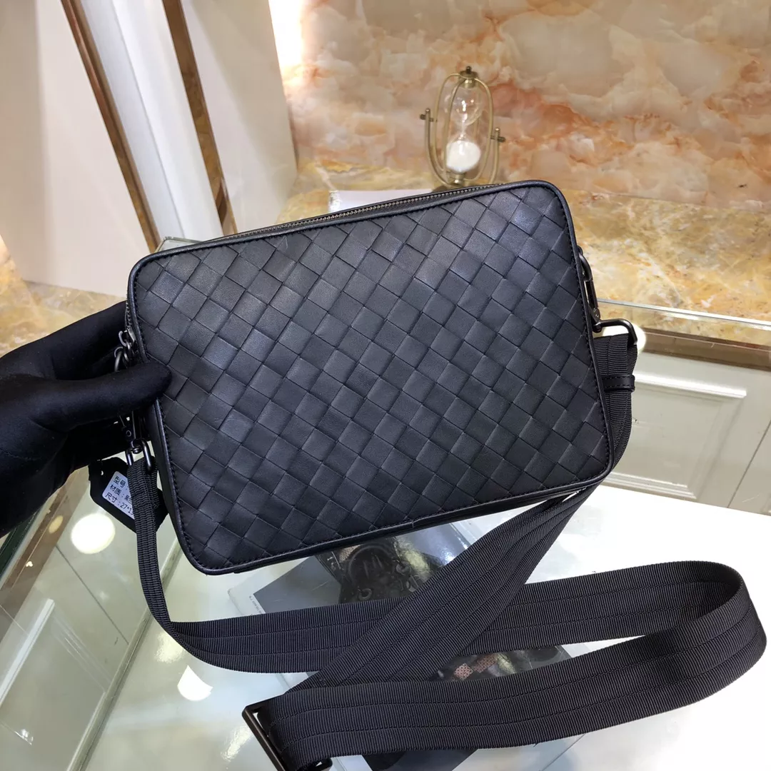 Durable 2937 Bottega Veneta AAA Man Messenger Bags