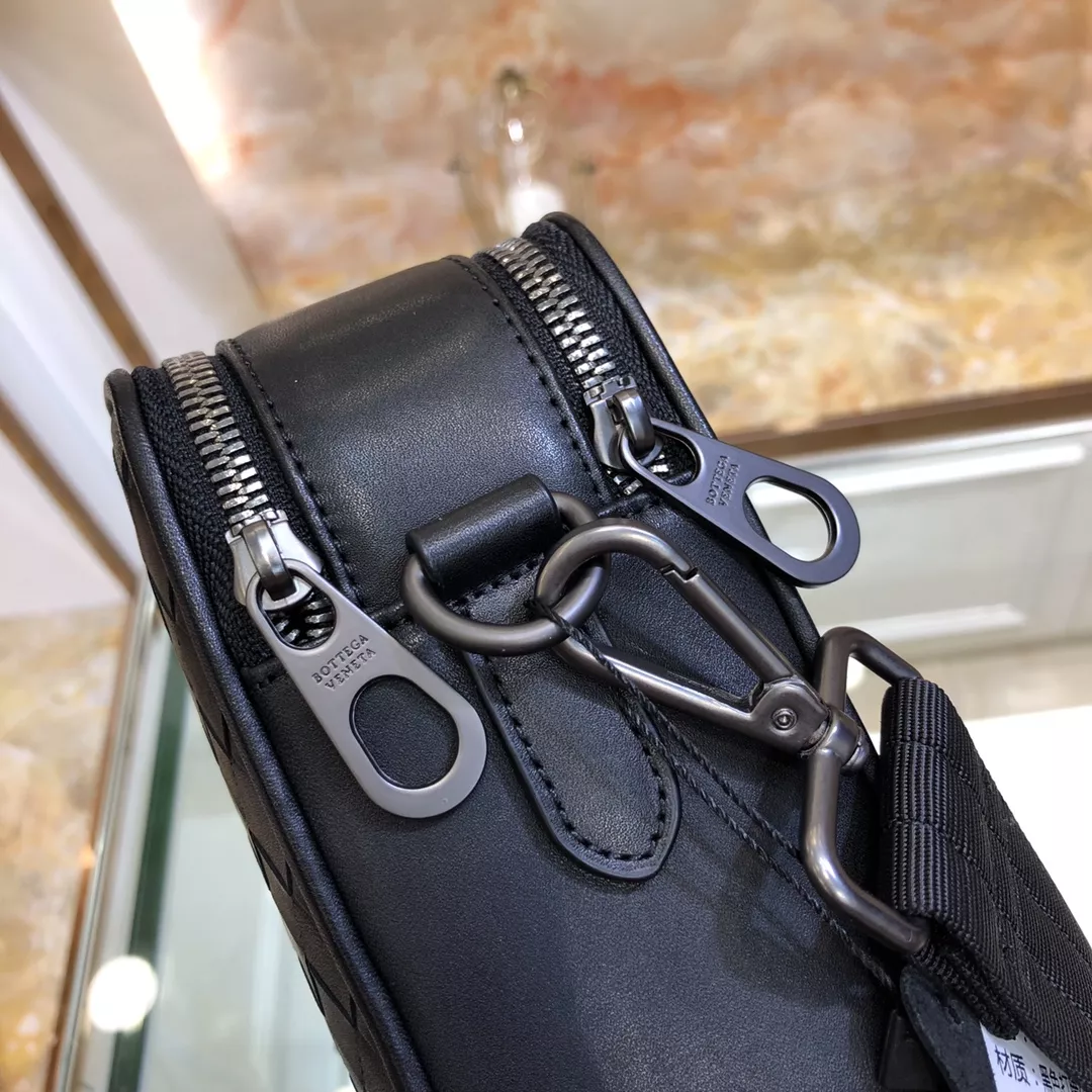 Durable 2937 Bottega Veneta AAA Man Messenger Bags