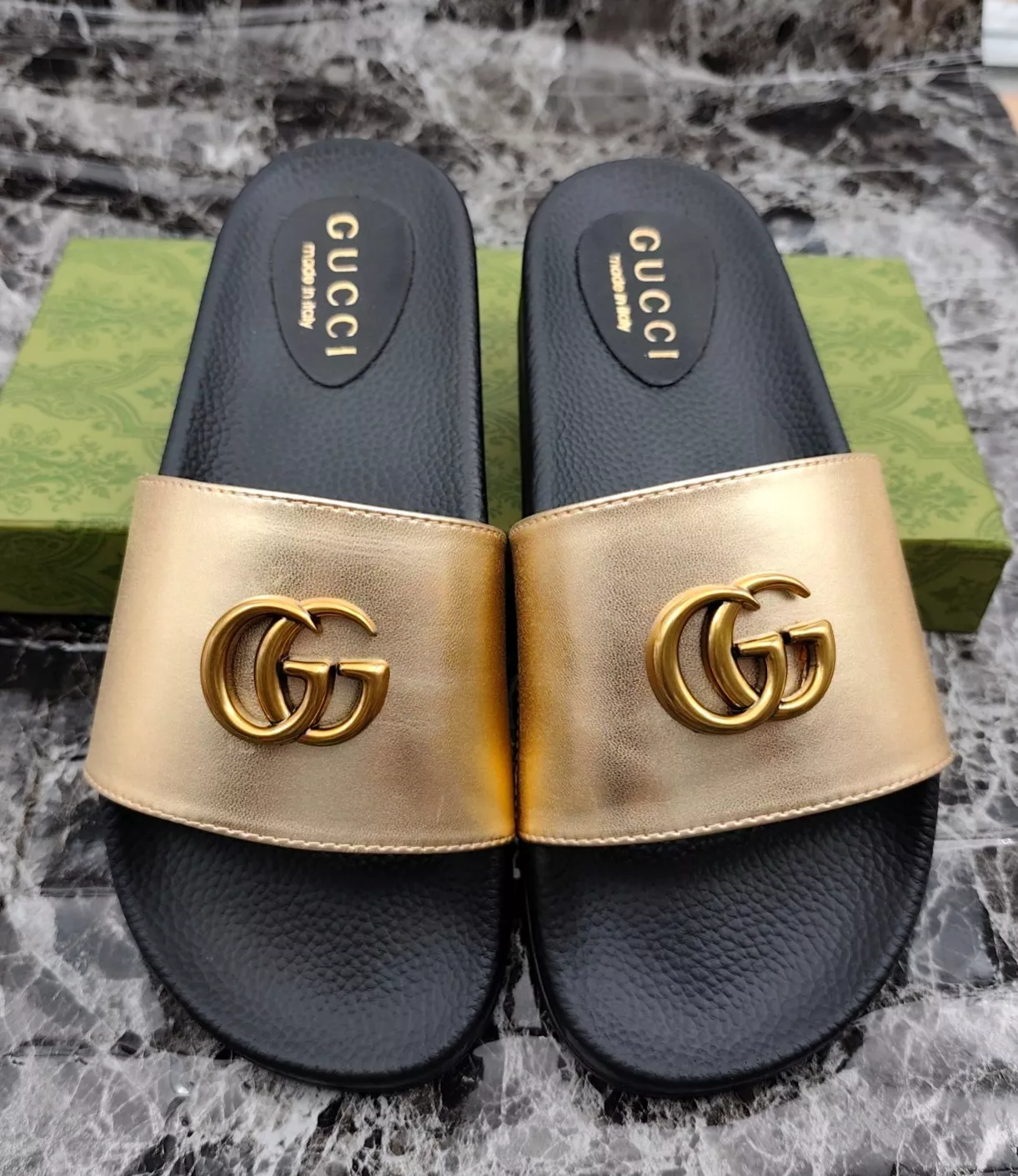 Durable 2940 Gucci Slippers For Men