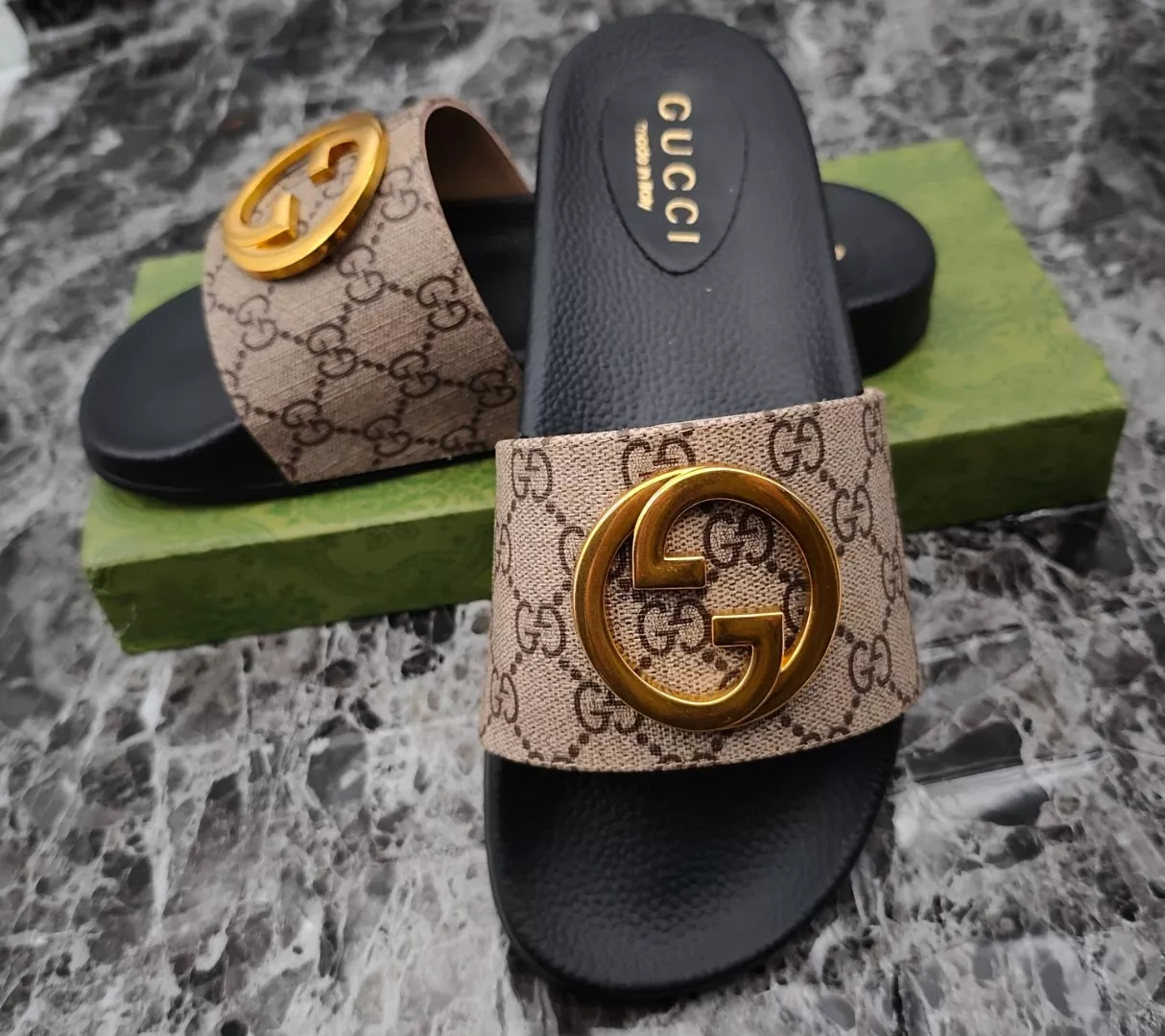 Durable 2963 Gucci Slippers For Men