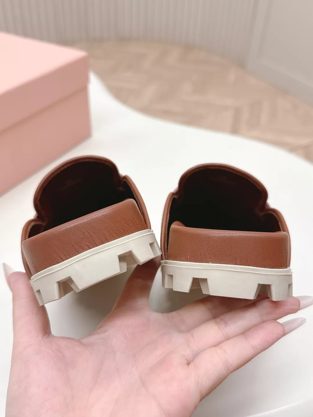 Durable 3021 MIU MIU Slippers For Women