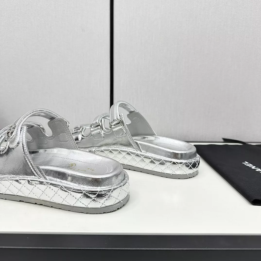 Durable 3030 Chanel Slippers For Women