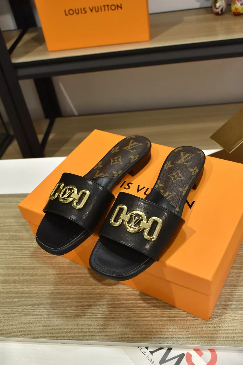 Durable 3107 Louis Vuitton Slippers For Women