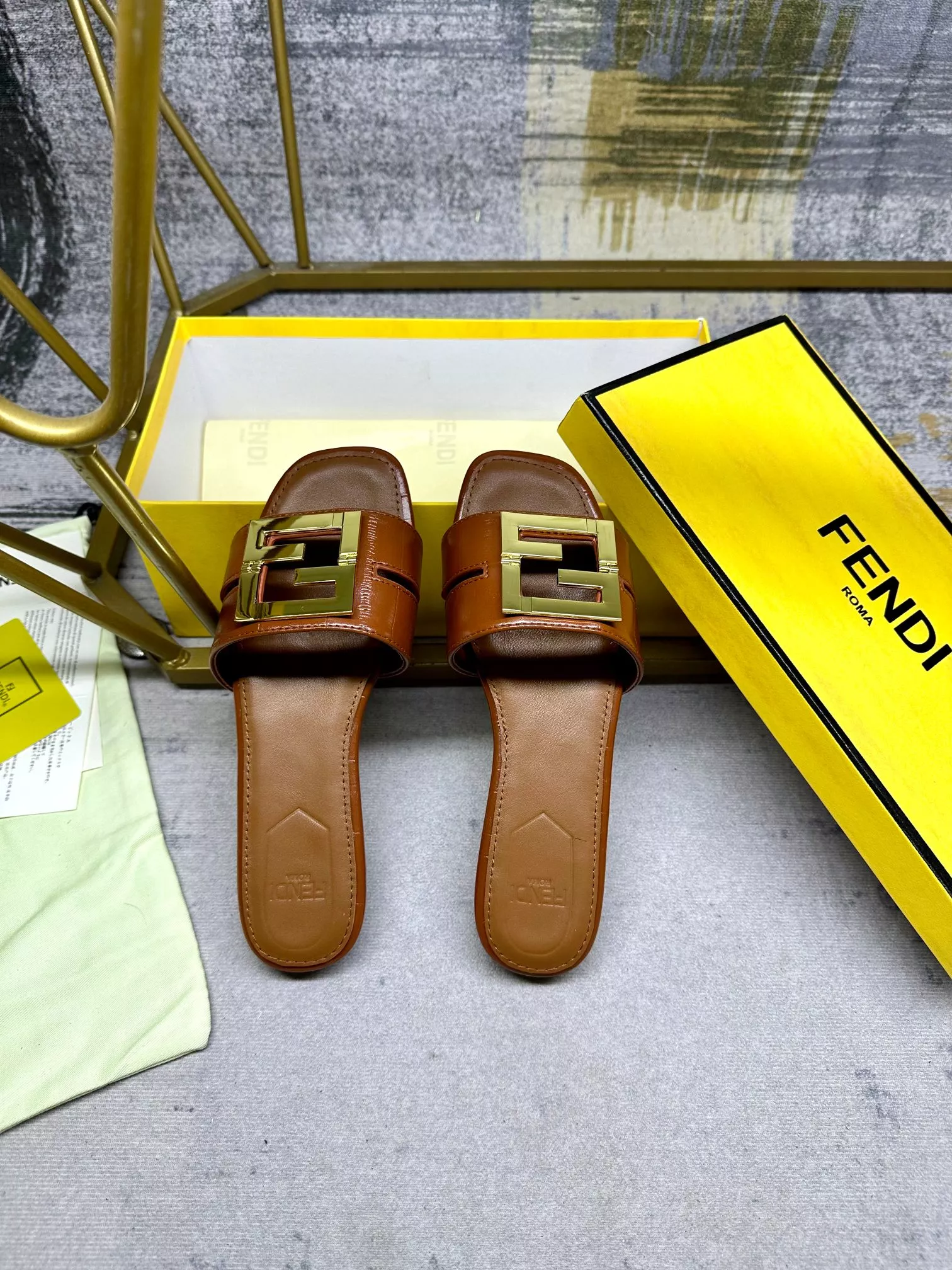 Durable 3136 Fendi Slippers For Women