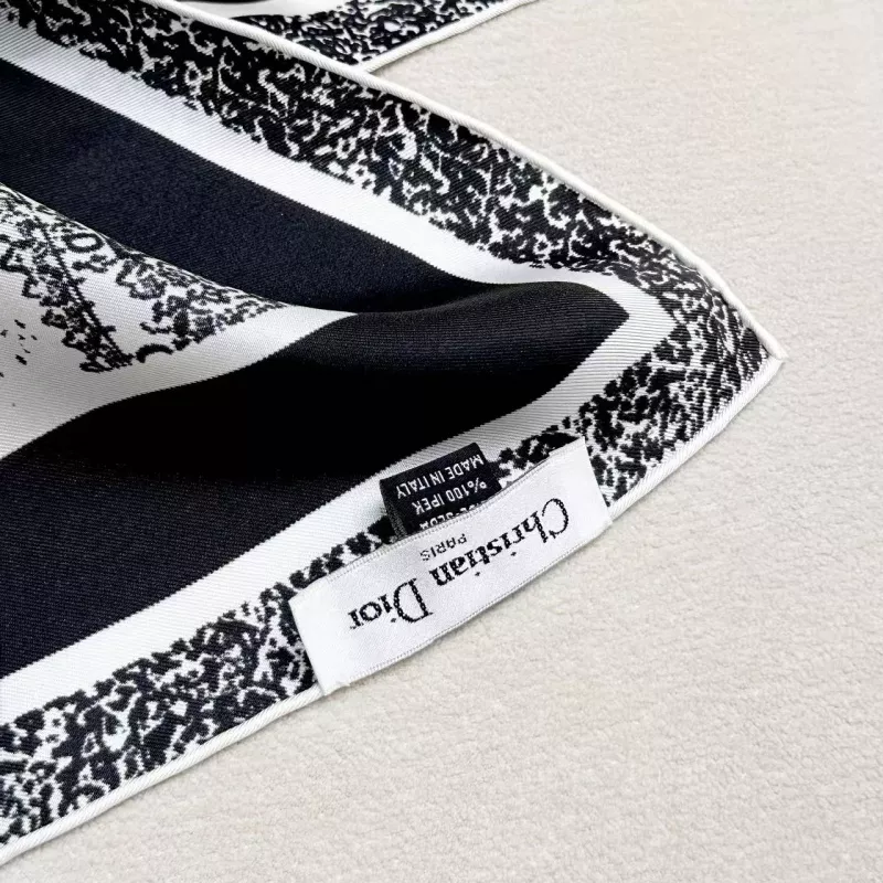 Durable 3143 Christian Dior Silk Squares