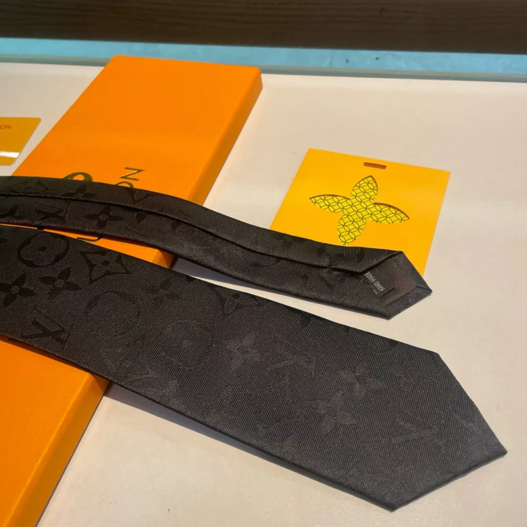 Durable 3207 Louis Vuitton LV Necktie
