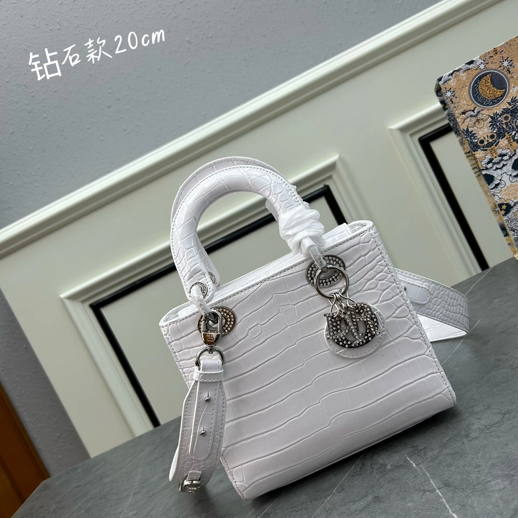 Durable 3243 Christian Dior AAA Quality Handbags For Women