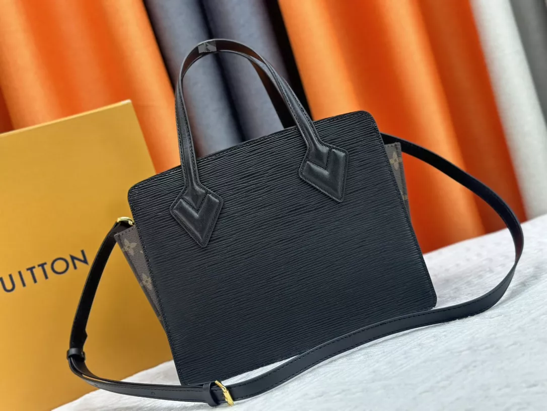 Durable 3245 Louis Vuitton AAA Quality Handbags For Women