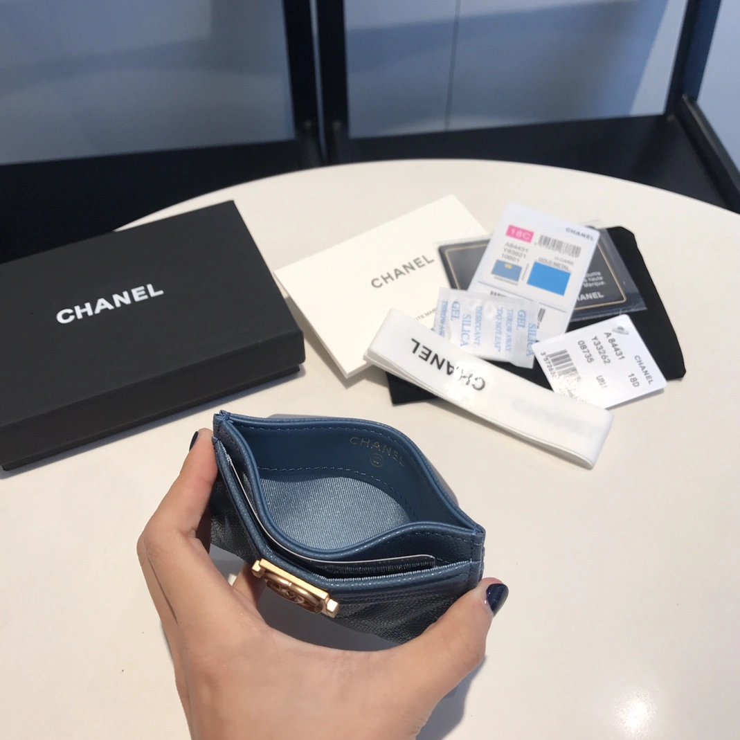 Durable 3313 Chanel AAA Quality Card Case For Women