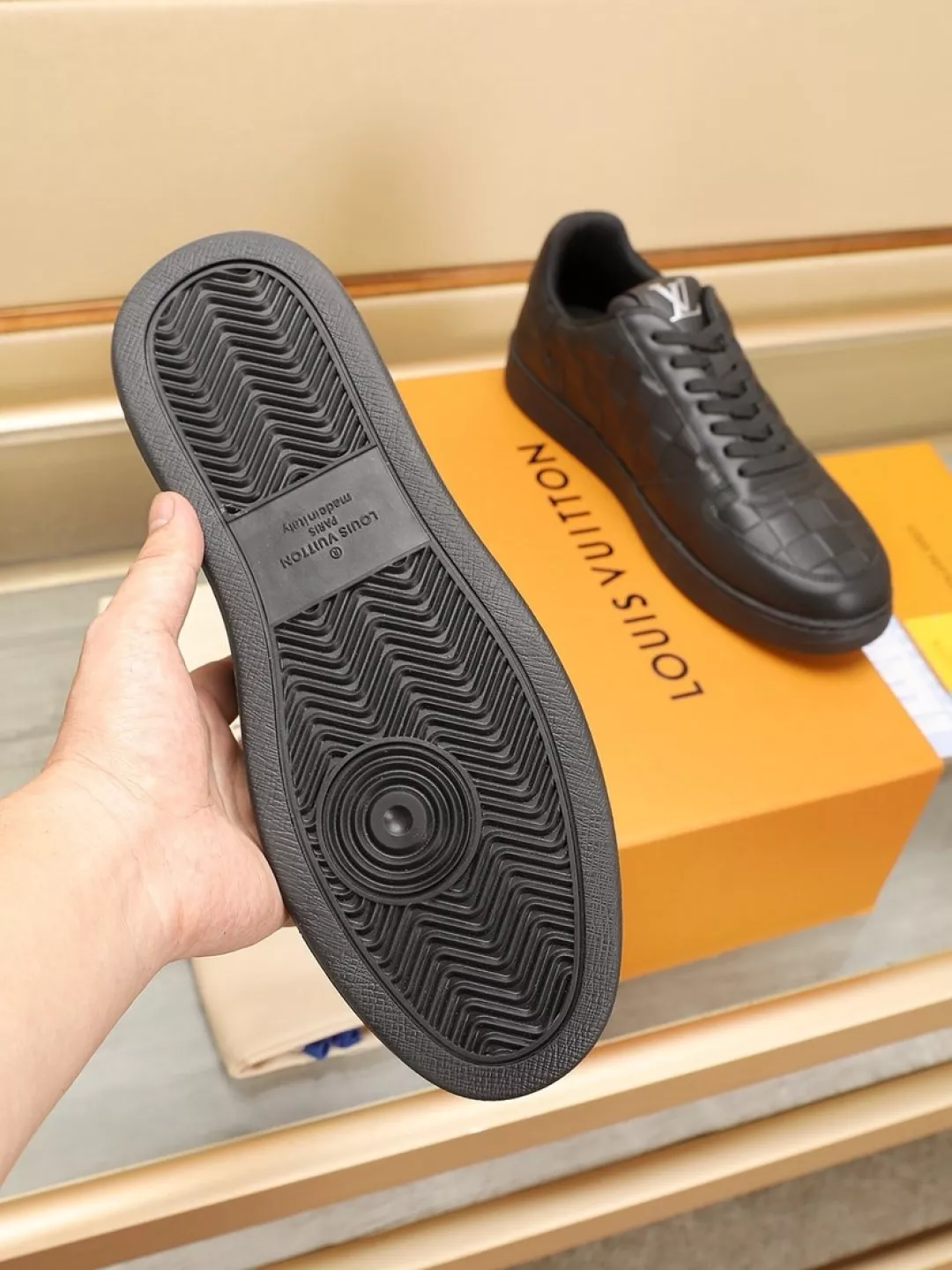 Durable 3346 Louis Vuitton Casual Shoes For Men