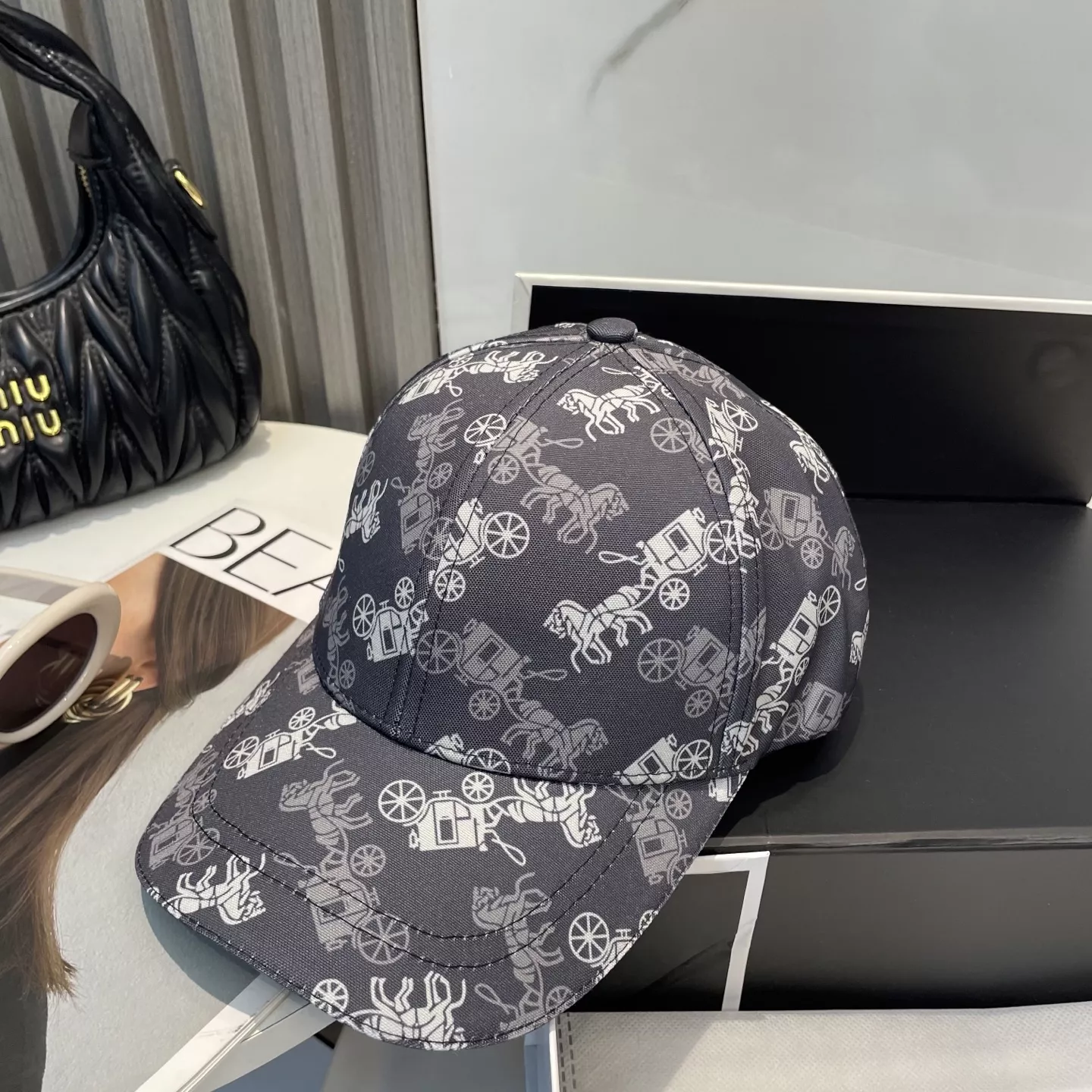 Durable 3392 Coach Caps