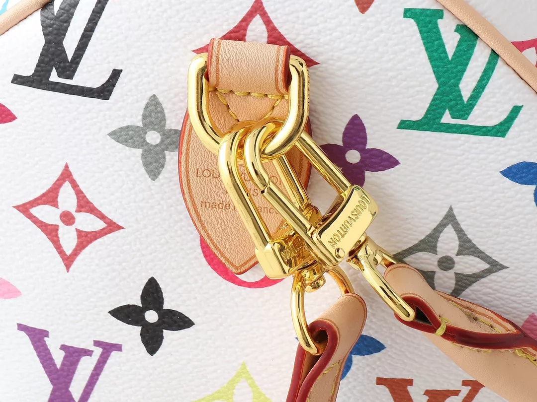 Durable 3492 Louis Vuitton AAA Quality Handbags For Women