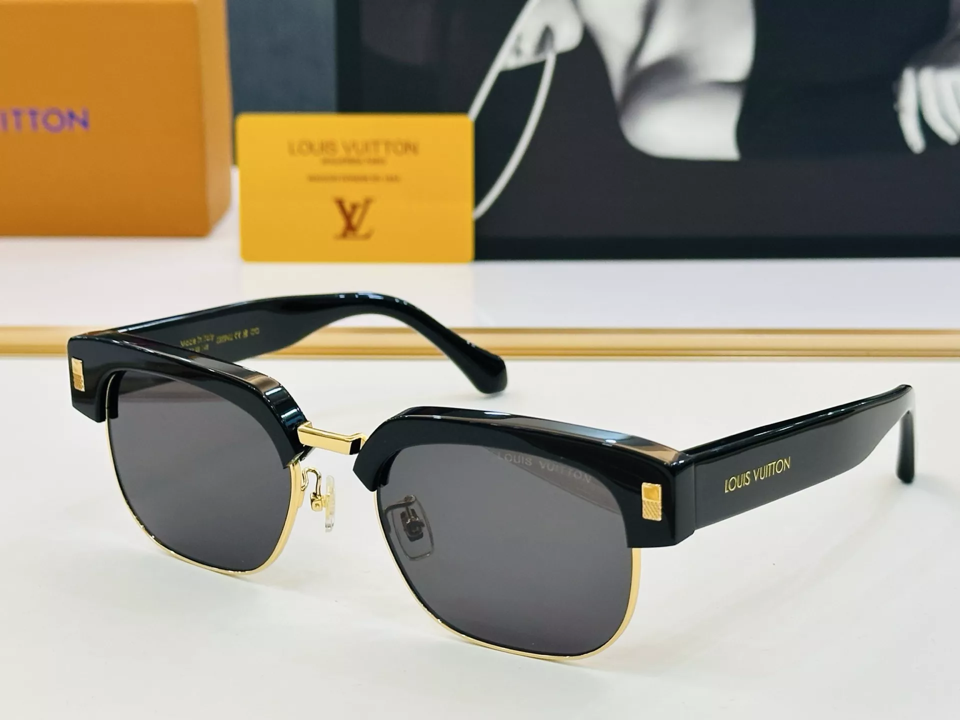 Durable 3521 Louis Vuitton AAA Quality Sunglasses