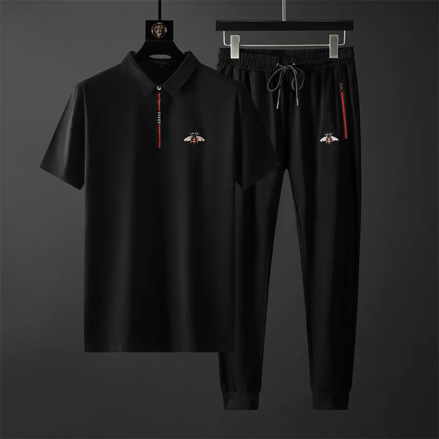 Durable 3527 Gucci Tracksuits Short Sleeved For Men